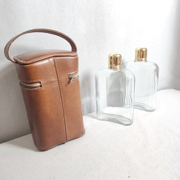 Vintage Mid-Century Travel Leather‎ Flask Carrier With (2) Glass Flasks - Picture 5 of 9